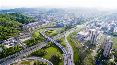 市交通運輸部門爭做&ldquo;勇立潮頭鐵軍排頭兵&rdquo;